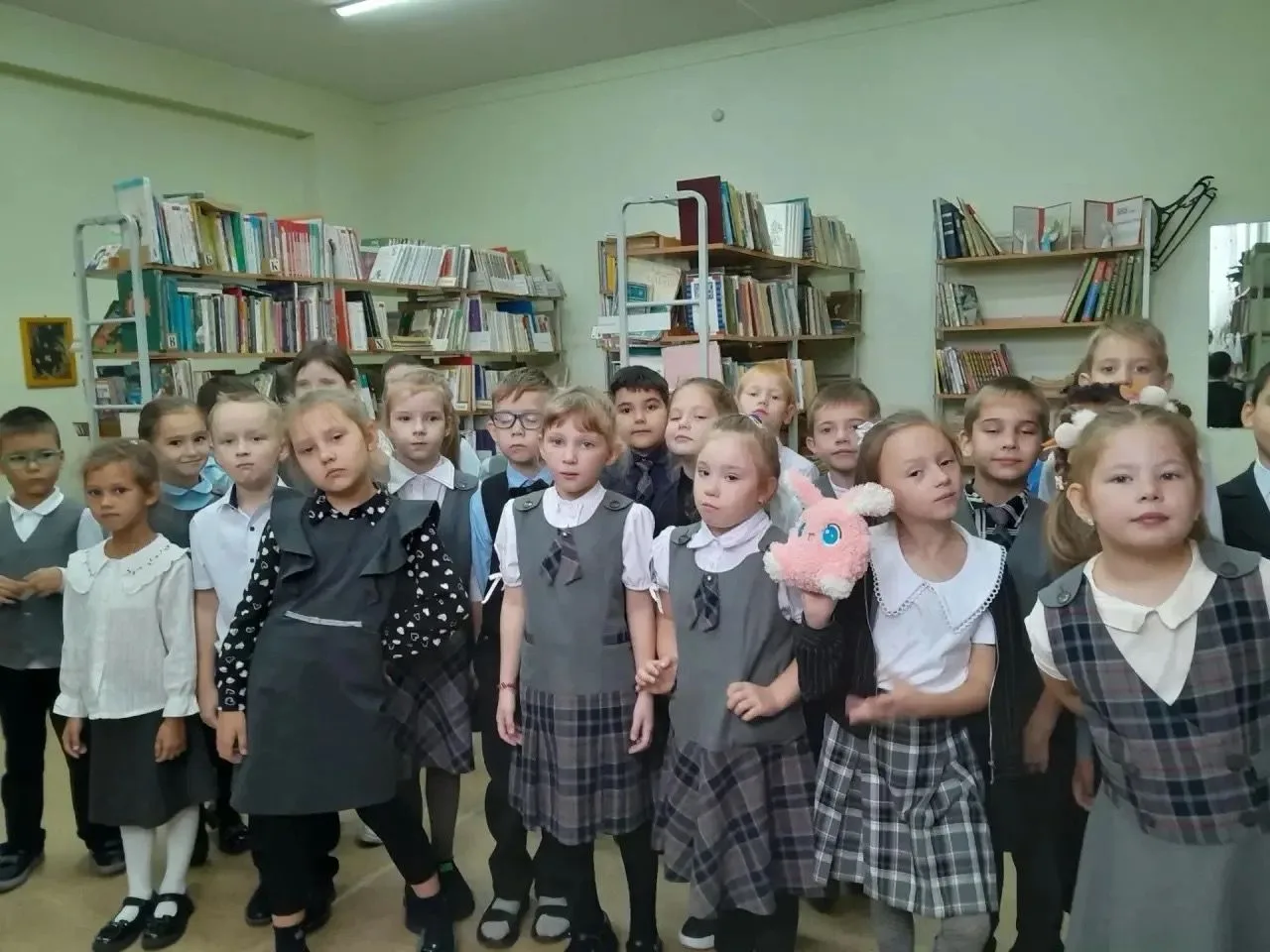 📚 Первоклассники в гостях у школьной библиотеки!