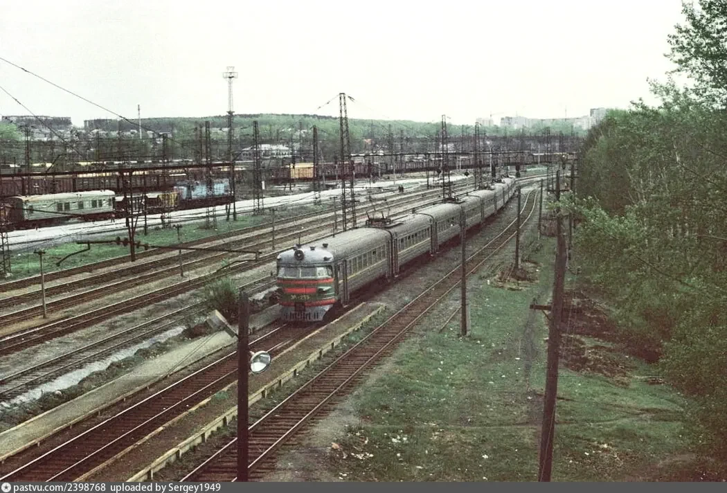 🚆 ГОРОД В ДВИЖЕНИИ | Екатеринбург, 1996