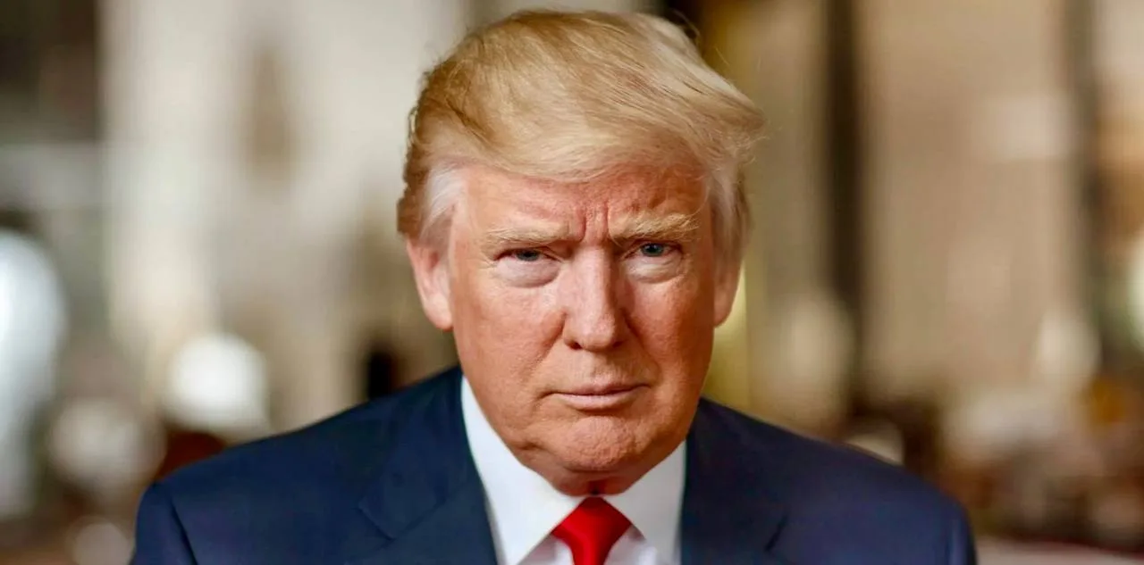 Трамп заявил, что Зеленский должен сфокусироваться на заключении сделки с Россией, а не...
