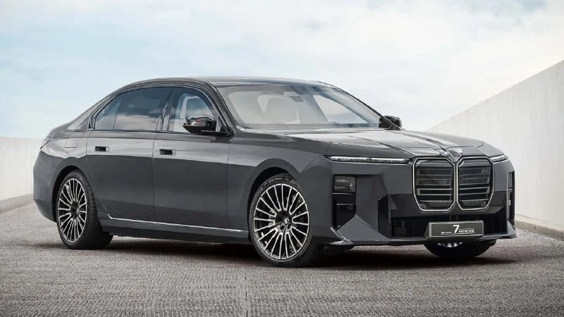 BMW представила бронированную «семёрку», которая выглядит как обычный седан, но способн...