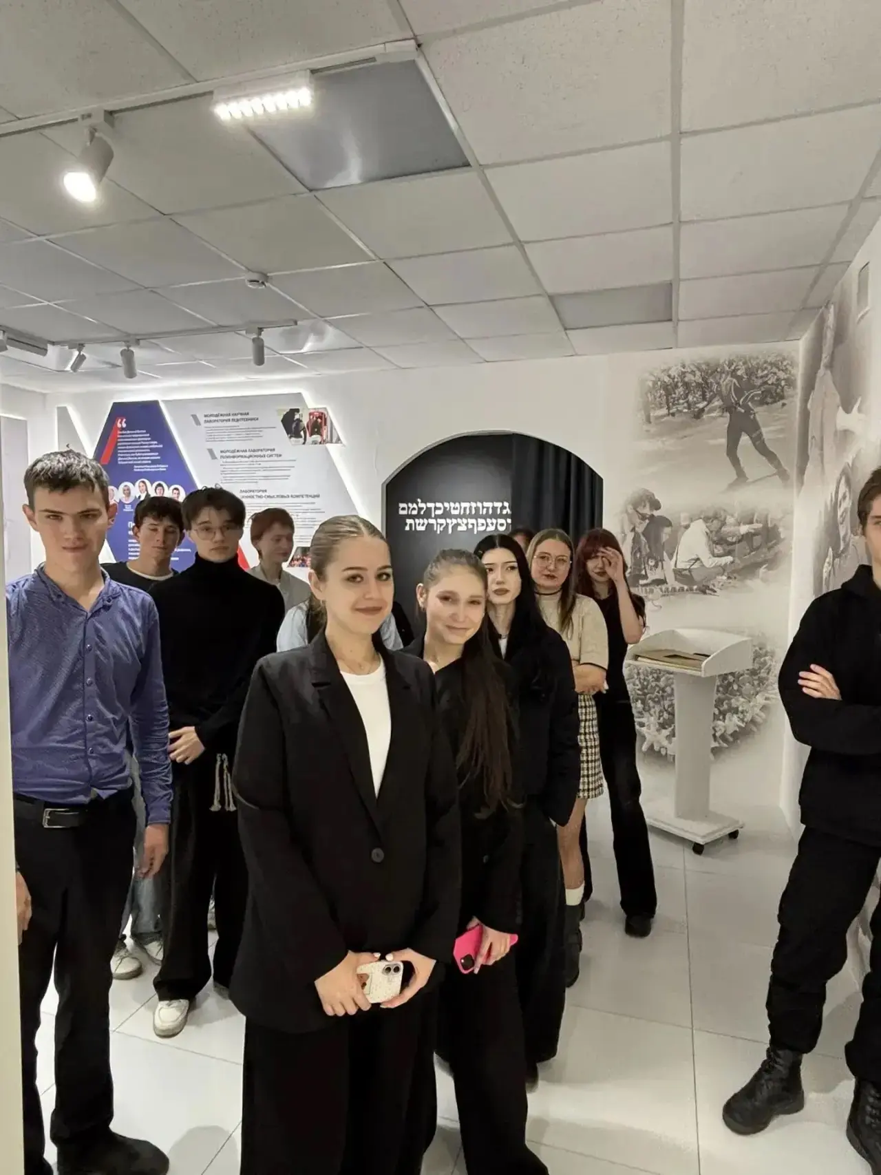 🎓 Сегодня музей университета распахнул двери для первокурсников факультета ЭЭиП!