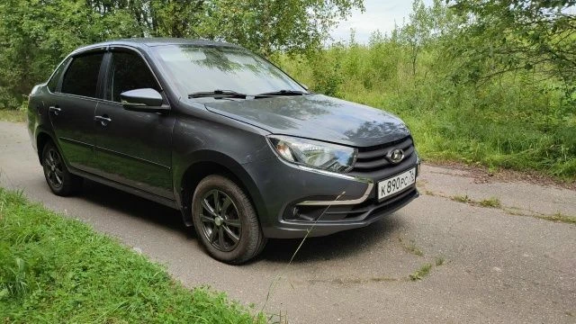 Автомобиль: LADA GRANTA FL