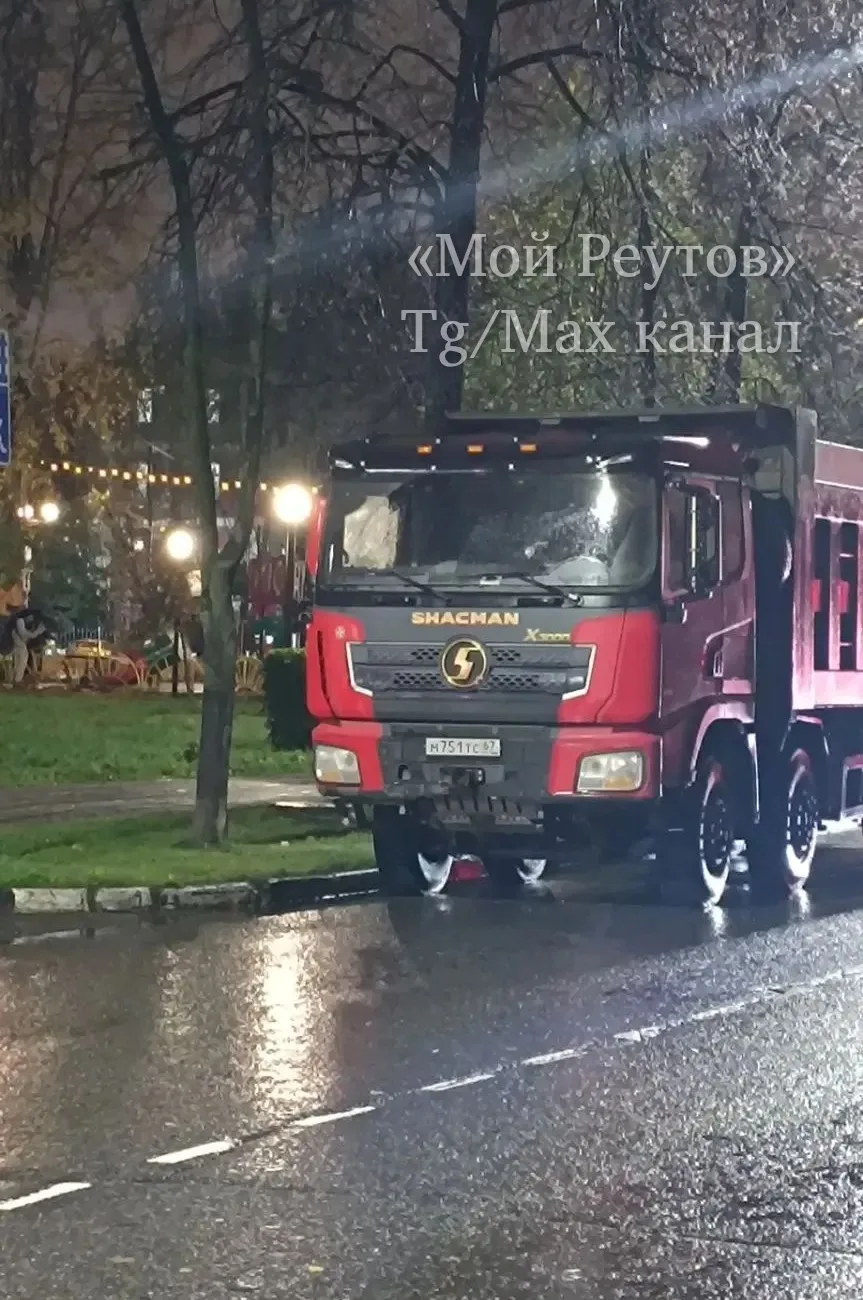 ‼️ Ежедневно под запрещающий знак паркуется на ул.Гагарина после пересечения с ул.Побед...