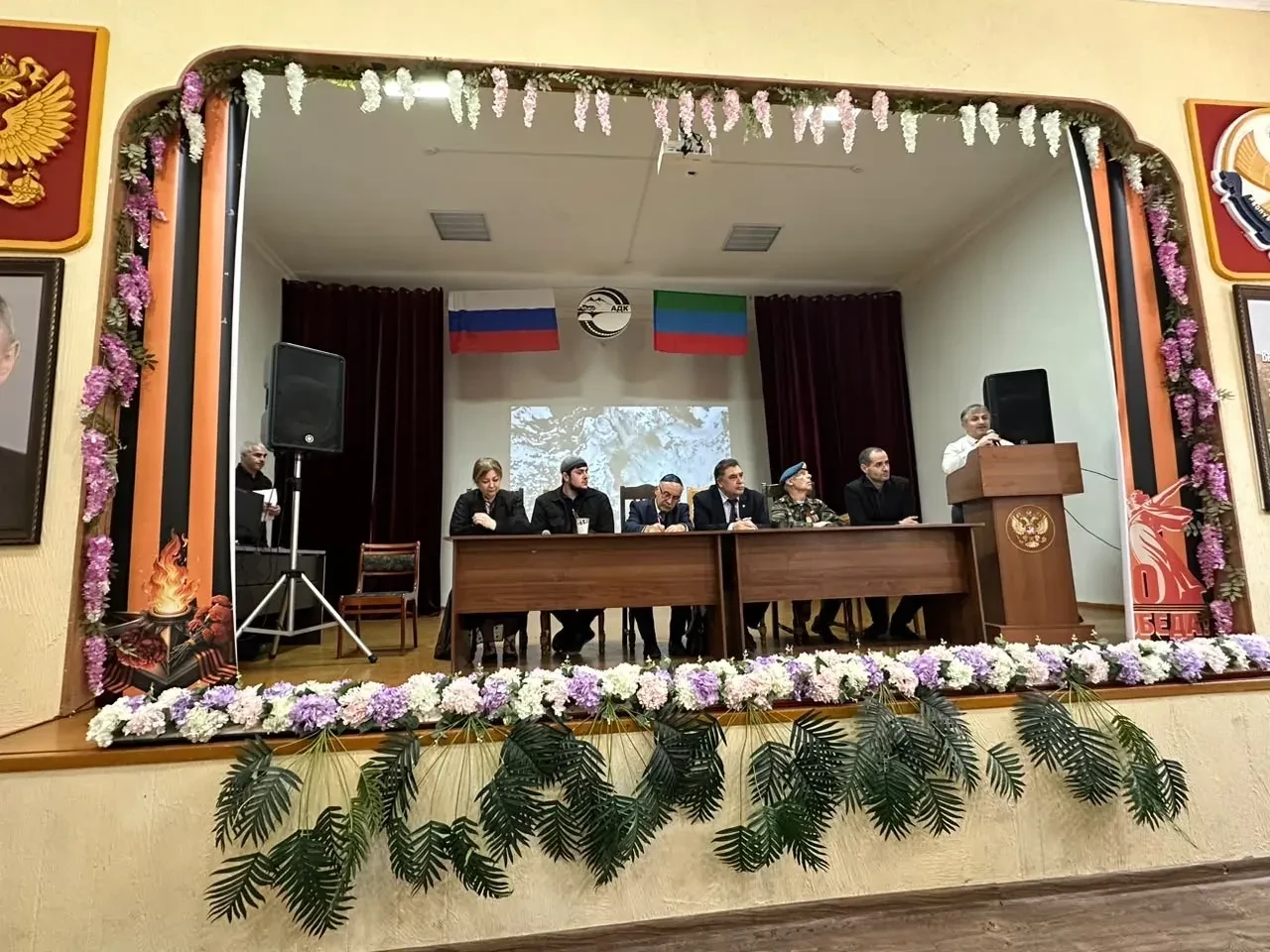 В АДК Махачкалы обсудили роль традиционных ценностей в воспитании молодёжи