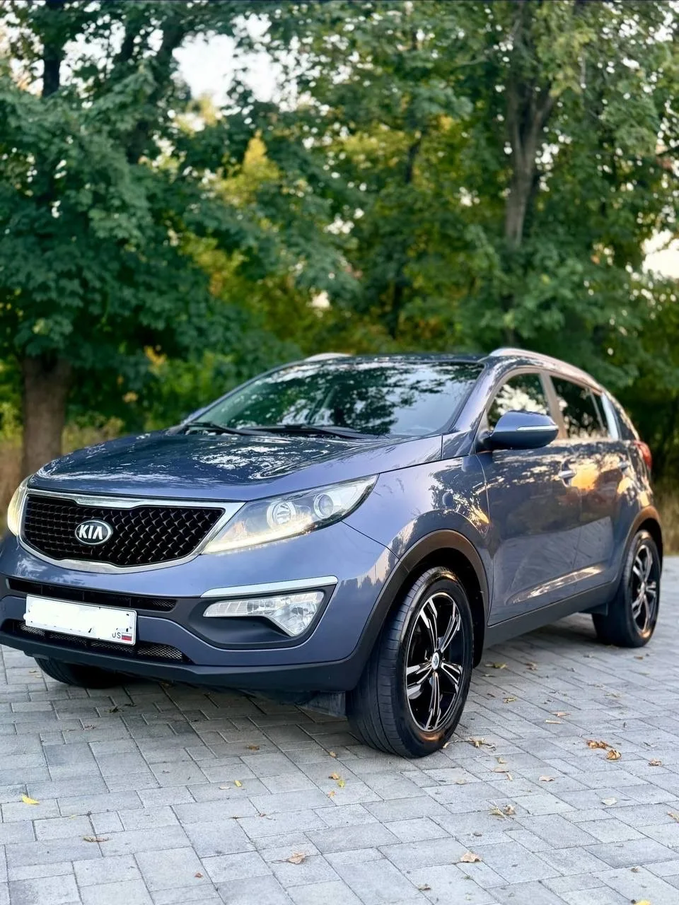Продам KIA SPORTAGE . 2015 год выпуска 2.0 Бензин. АКПП. Передний привод
