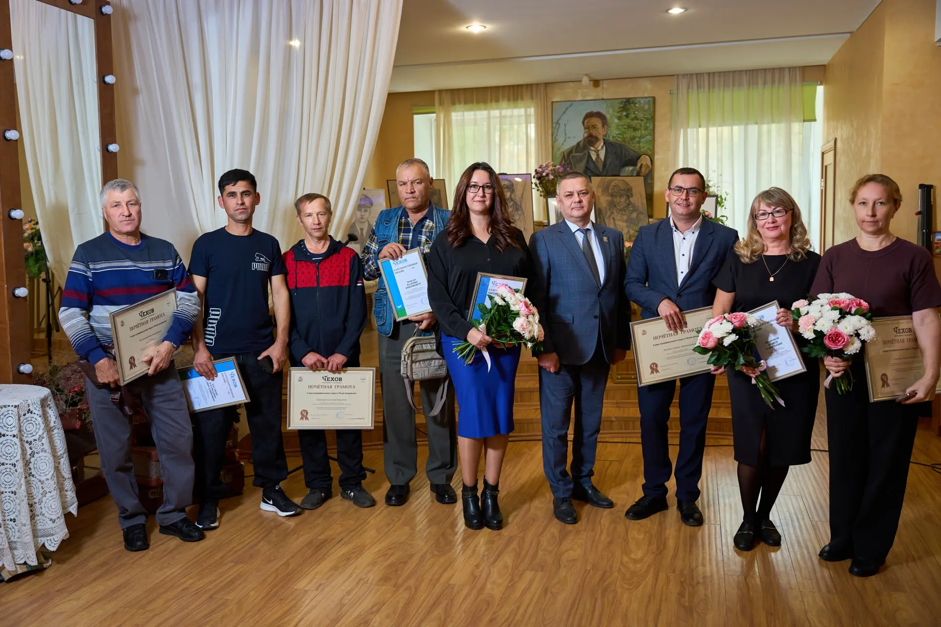 Уважаемые труженики и ветераны агропромышленного комплекса!