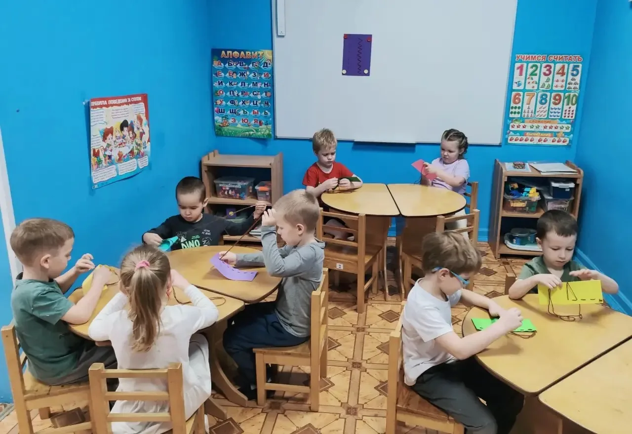 ✂️ Первые стежки: «Звёздочки» взяли в руки иголку!