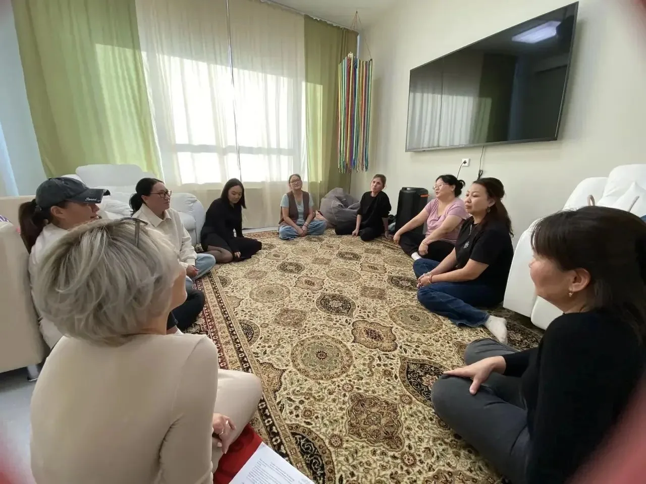 Психологический тренинг для родителей «Любовь начинается с семьи: учимся выстраивать га...