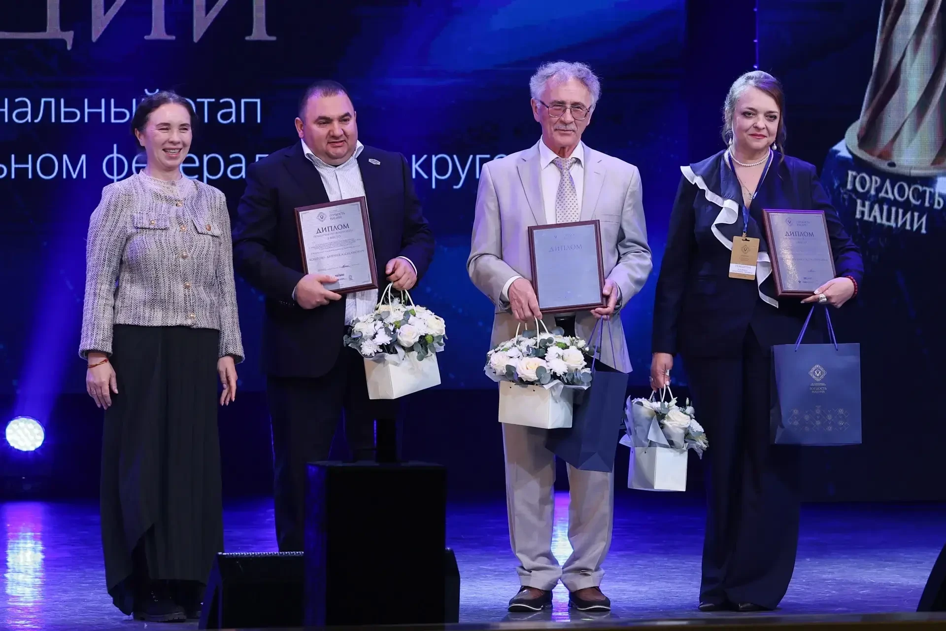 Истории успеха наших выпускниц: Победа в премии «Гордость нации» 🏆