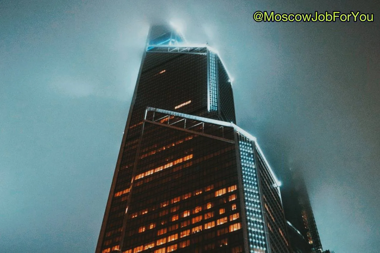 #Просмотрщик-#рецензент фильмов и сериалов в Иви