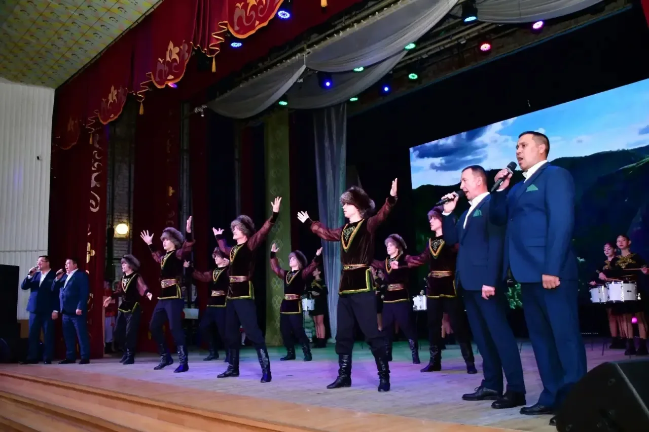 09 октября 2026 года в МКДЦ г. Янаула состоялся праздничный концерт, посвящённый Дню Ре...