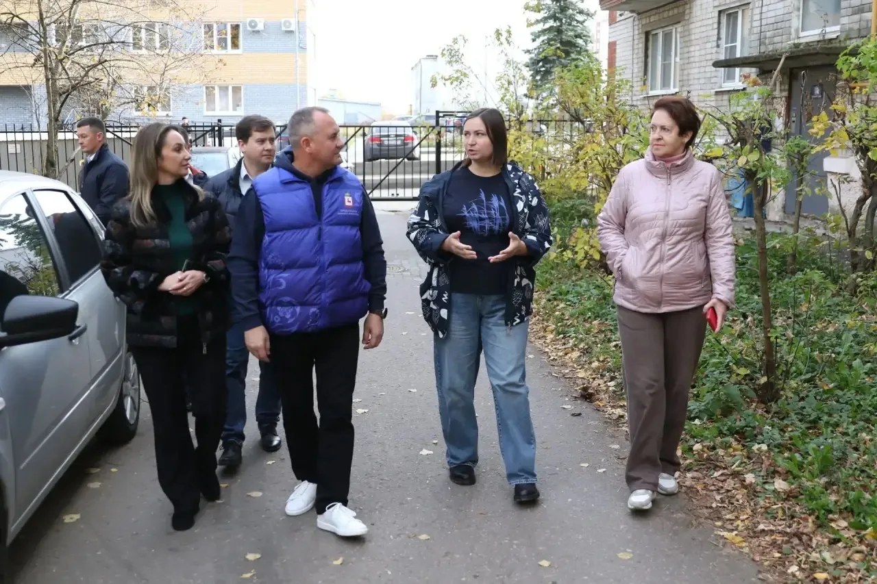 Сегодня работал в своем депутатском округе №30 в Советском районе. Вместе с заместители...