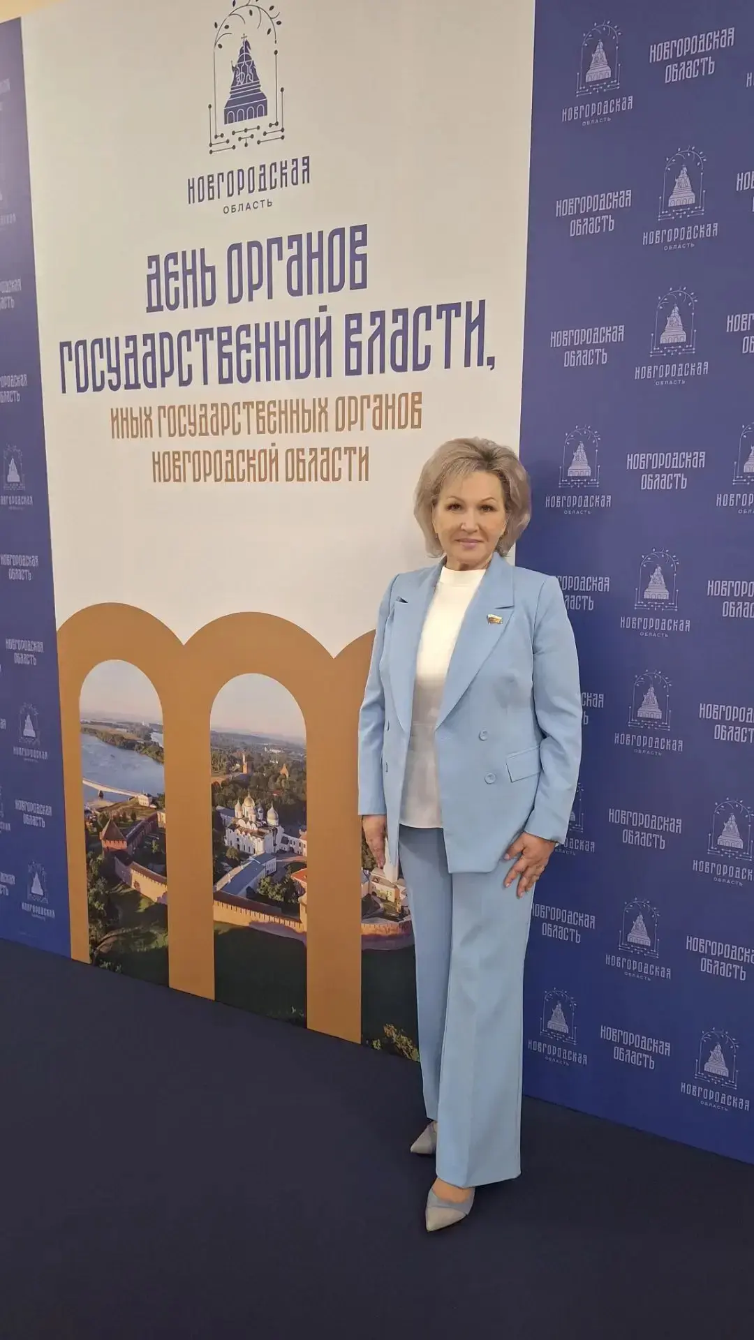Сегодня в областной филармонии чествовали тех, чья работа часто остаётся «за кулисами»,...