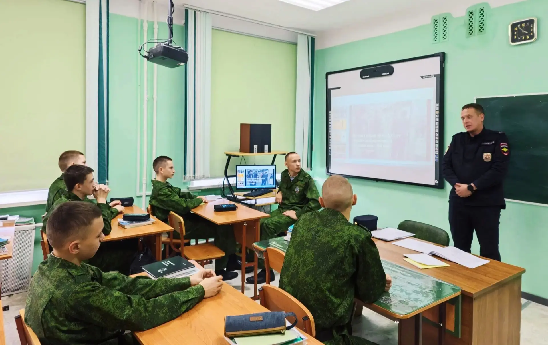🇷🇺 Знакомство со службой патрульно-постовой полиции