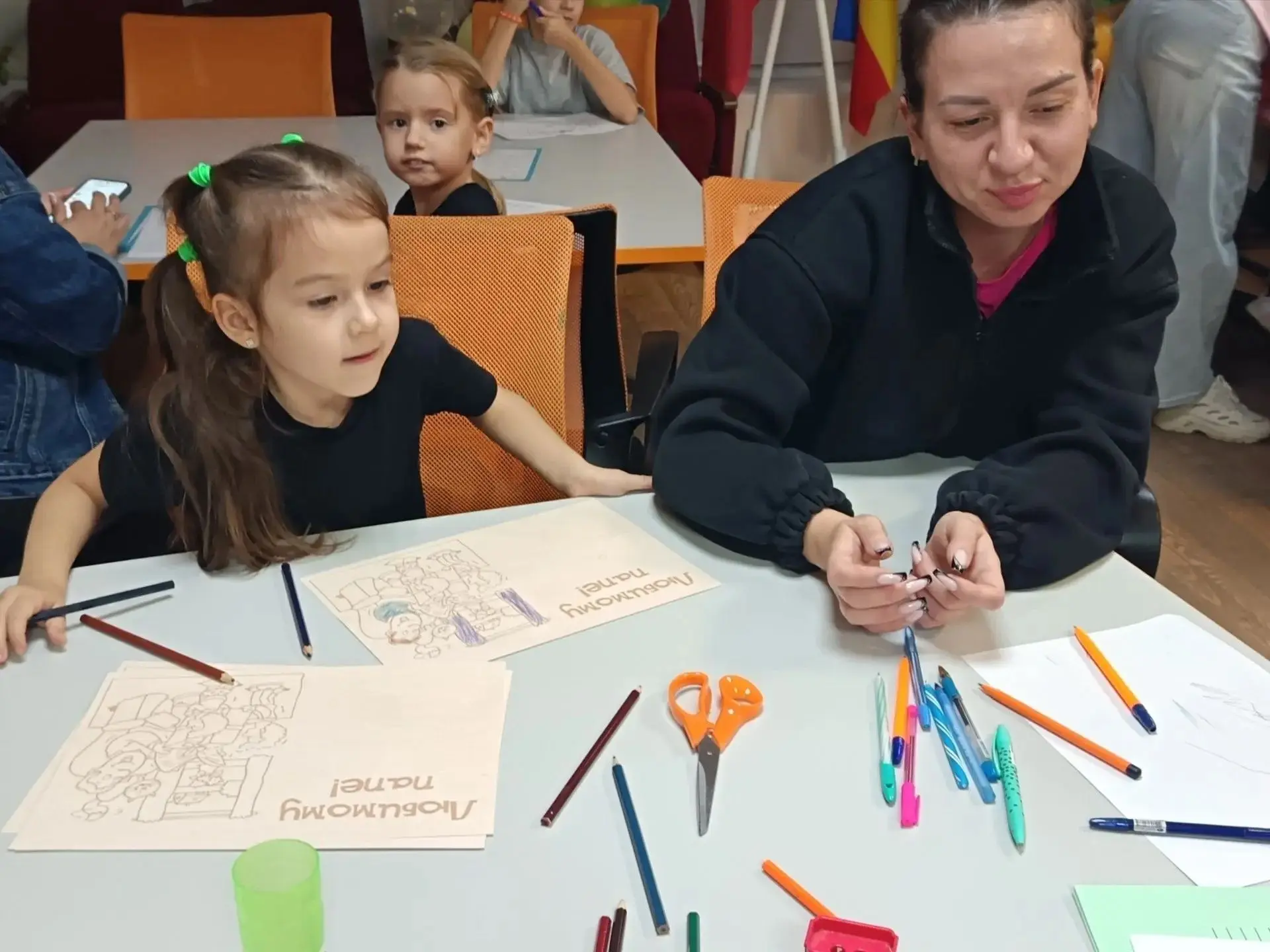 📣 В Обливском Доме детского творчества проходит акция ❤️ «Папе с любовью», приуроченна...