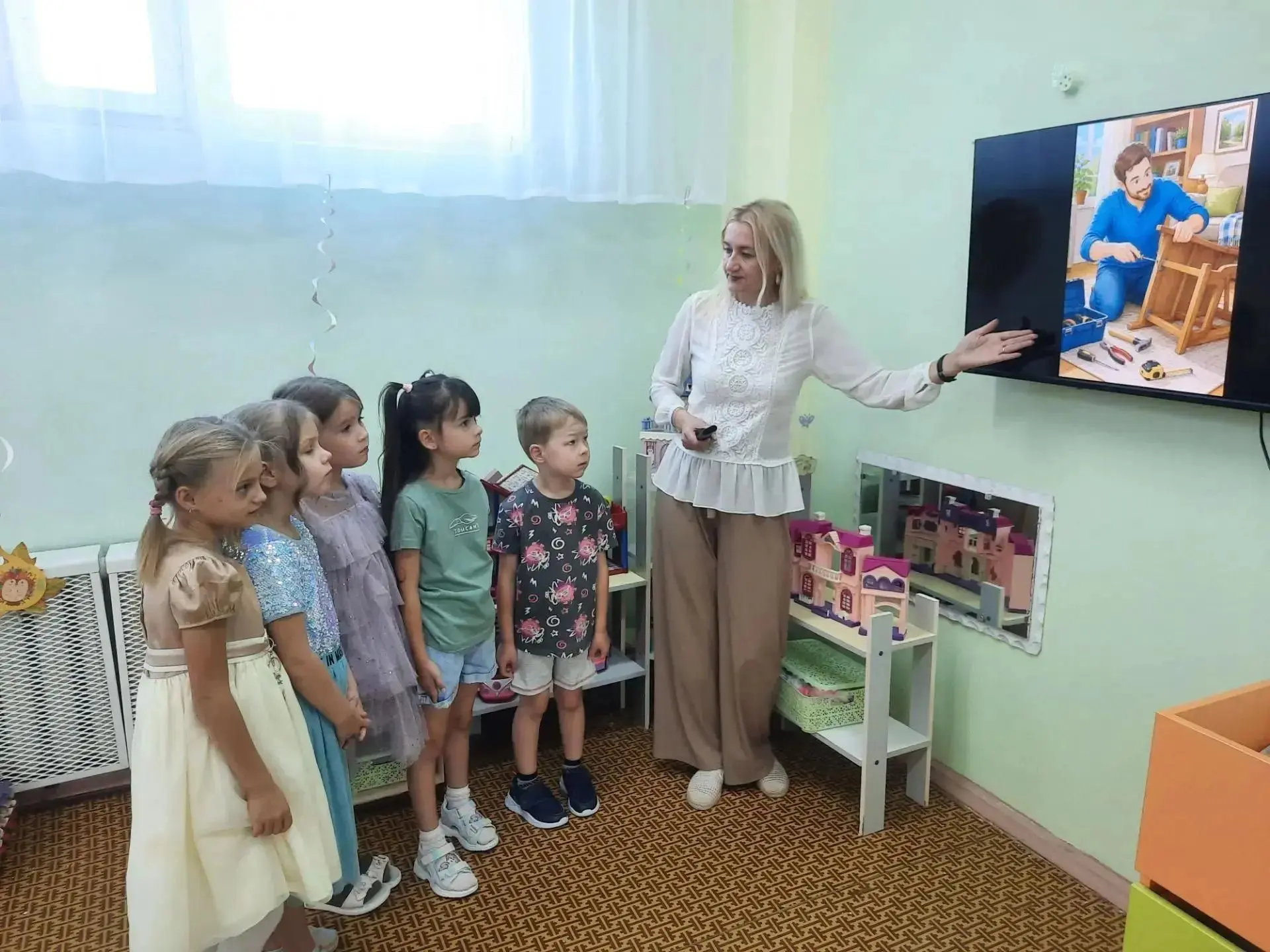 В рамках федерального проекта «Добрые игры» 517 воспитанников детского сада «Песенка» п...