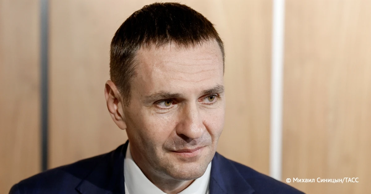 Икра "Трамповка", выпускаемая в Хабаровском крае, пользуется спросом у сотрудников посо...