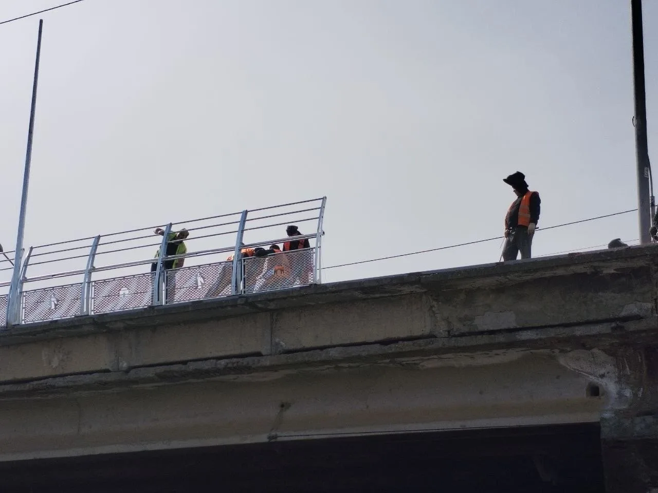 Движение по Киринскому мосту ограничат на месяц.