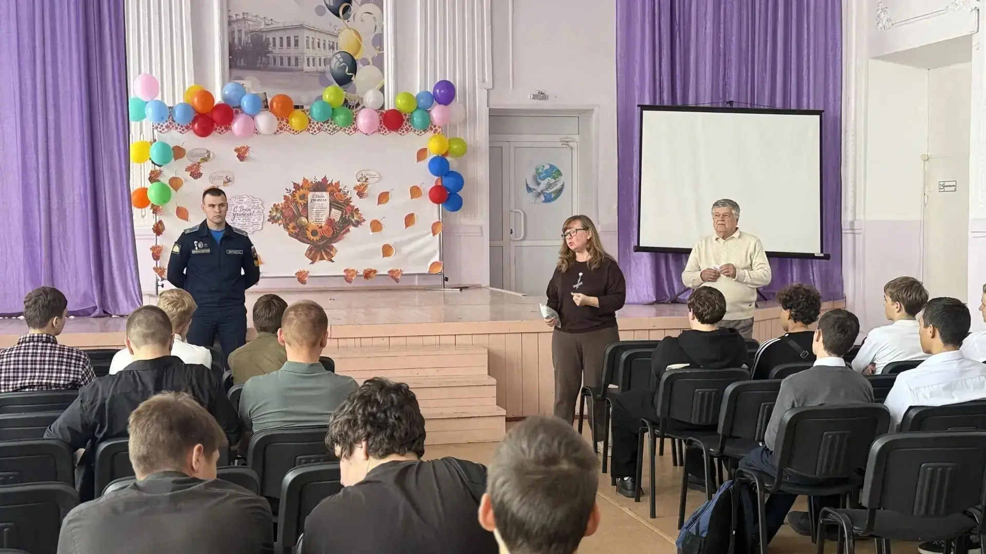 ✈️Профориентационная встреча с ЧВВАКУШ: как устроена профессия штурмана и куда ведёт во...