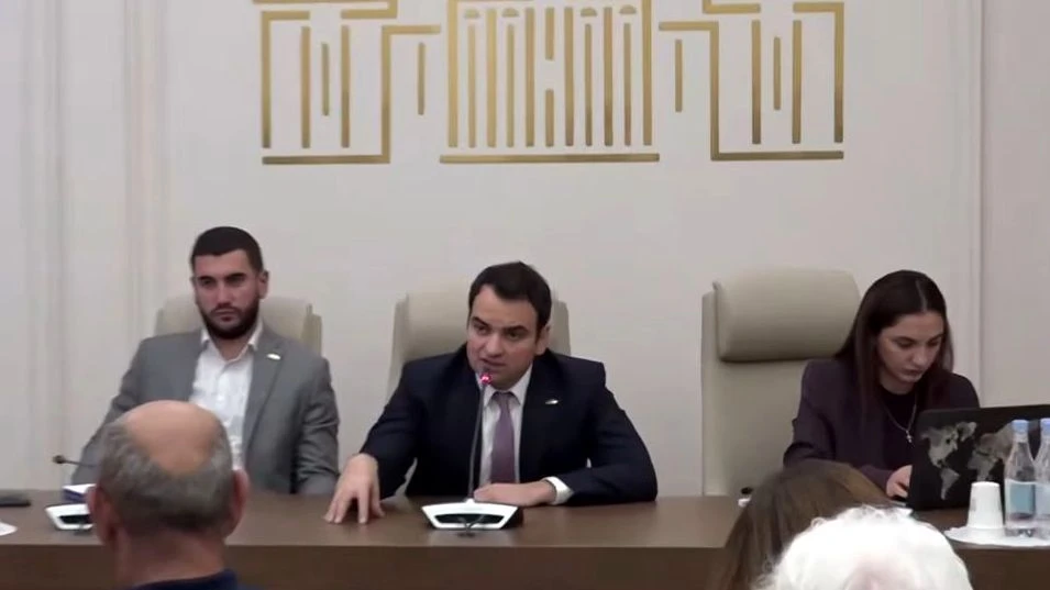 ПОКА ПРАВИТЕЛЬСТВО ПАШИНЯНА СДАЕТ АРМЕНИЮ, «СИЛЬНАЯ АРМЕНИЯ» АНОНСИРУЕТ ПЛАН МИРА БЕЗ У...