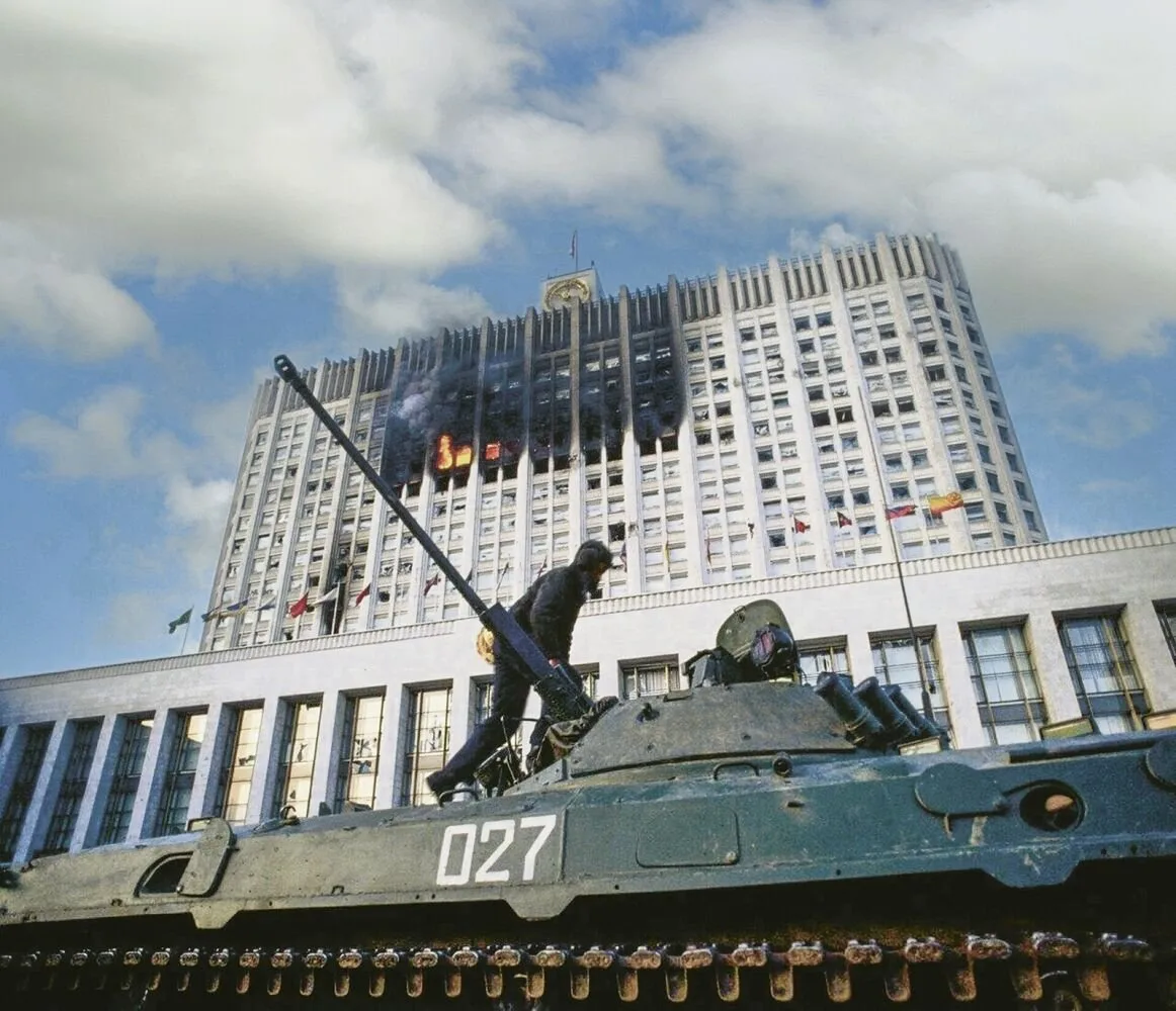 📺 Москва, октябрь 1993-го. Но не с экрана телевизора
