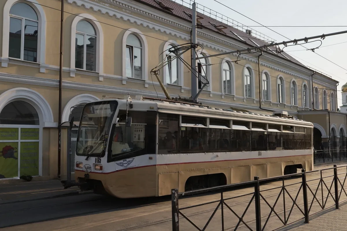🚓 14-летний подросток извинился перед водителем трамвая в Екатеринбурге