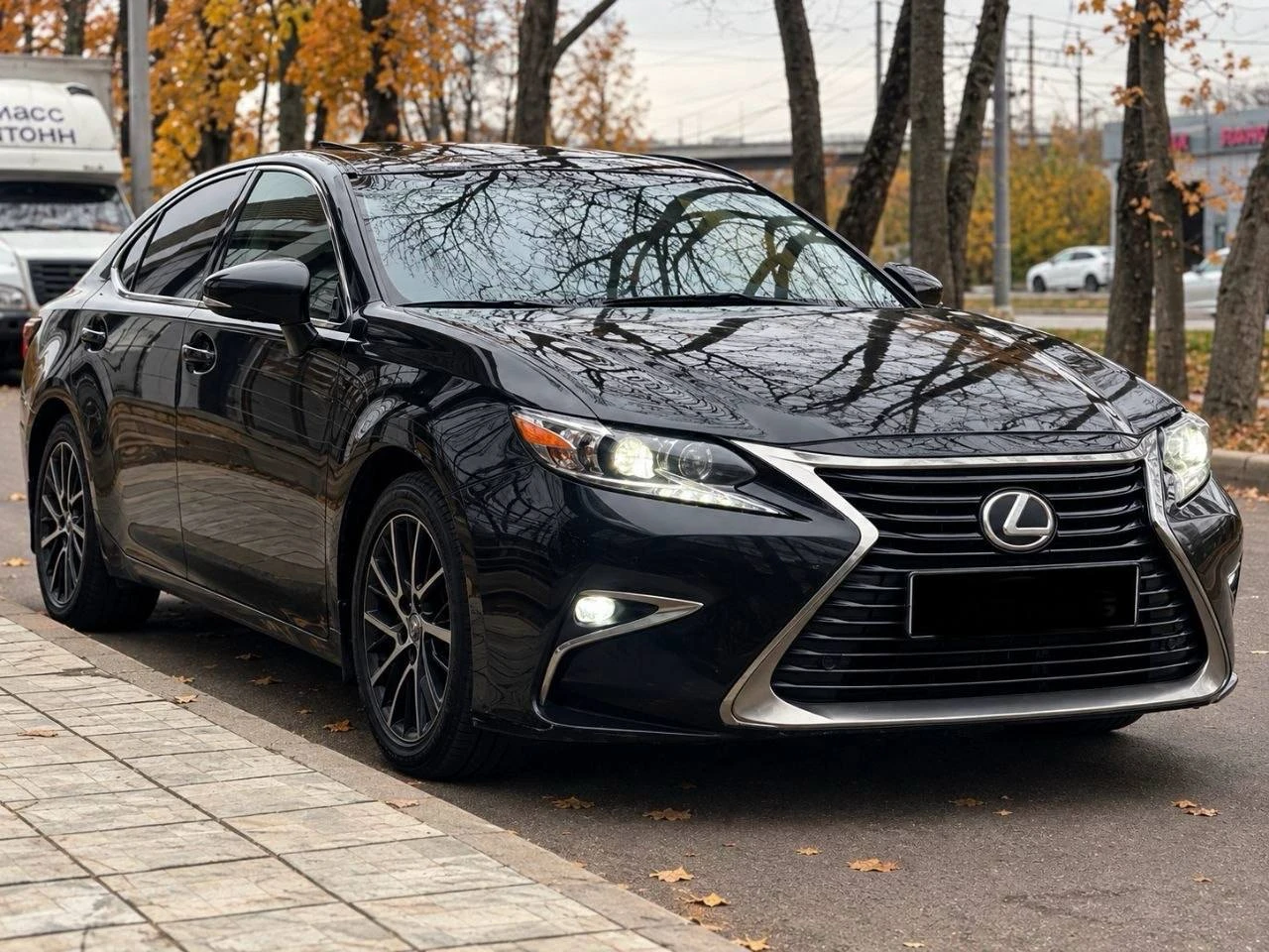 LEXUS ES200