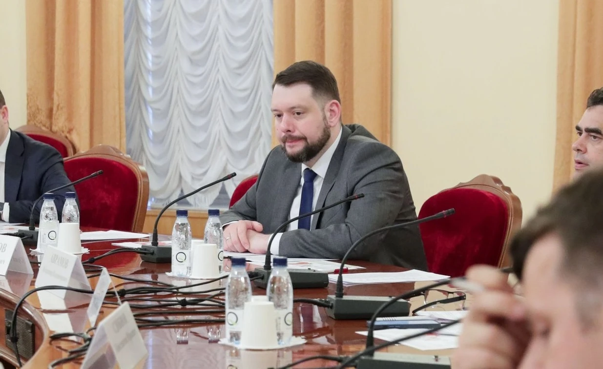 Юрий Плясунов покидает Минпромторг
