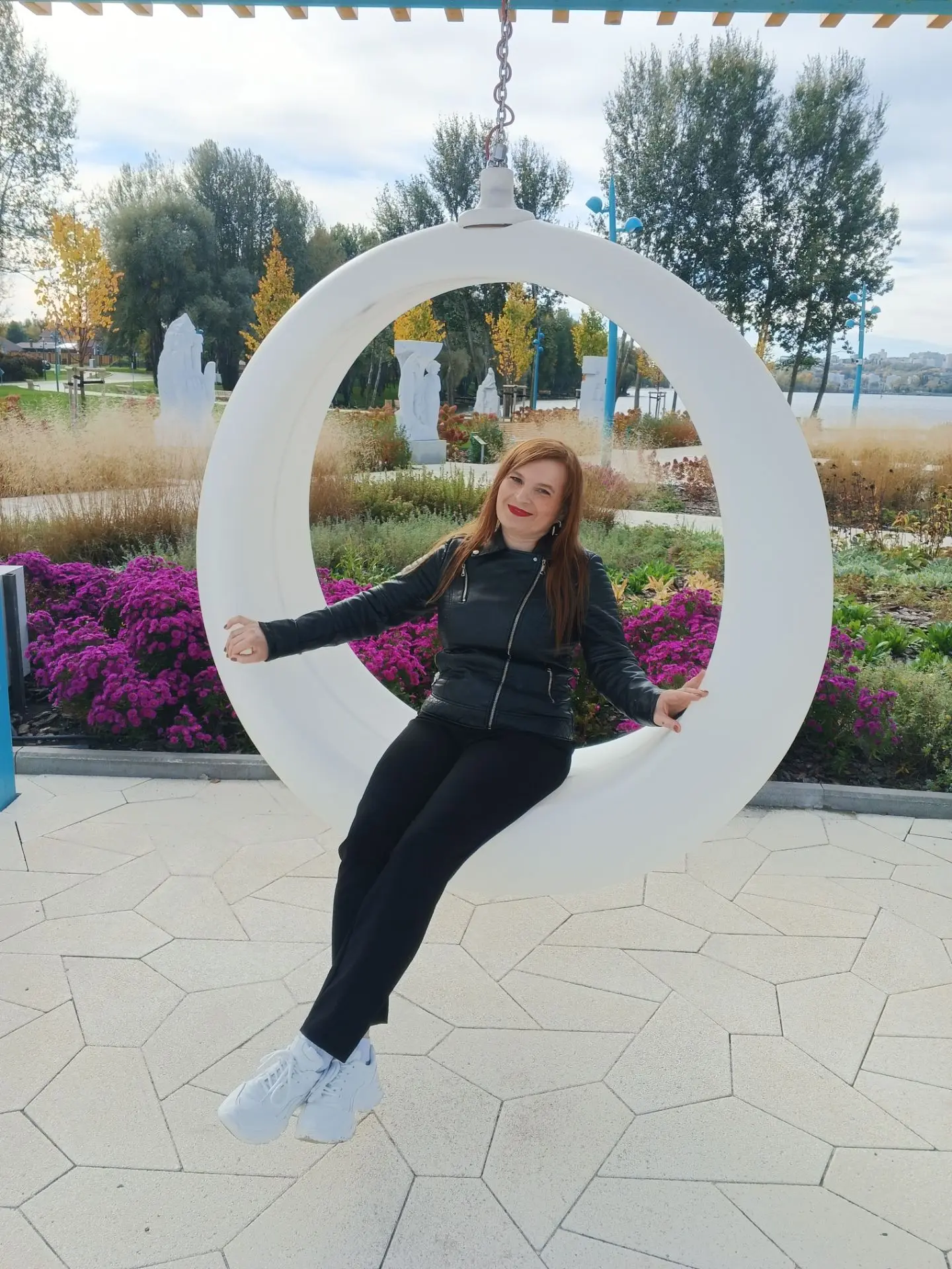 Сколько много встречаю людей, которые не довольны чем то🤦‍♀️
