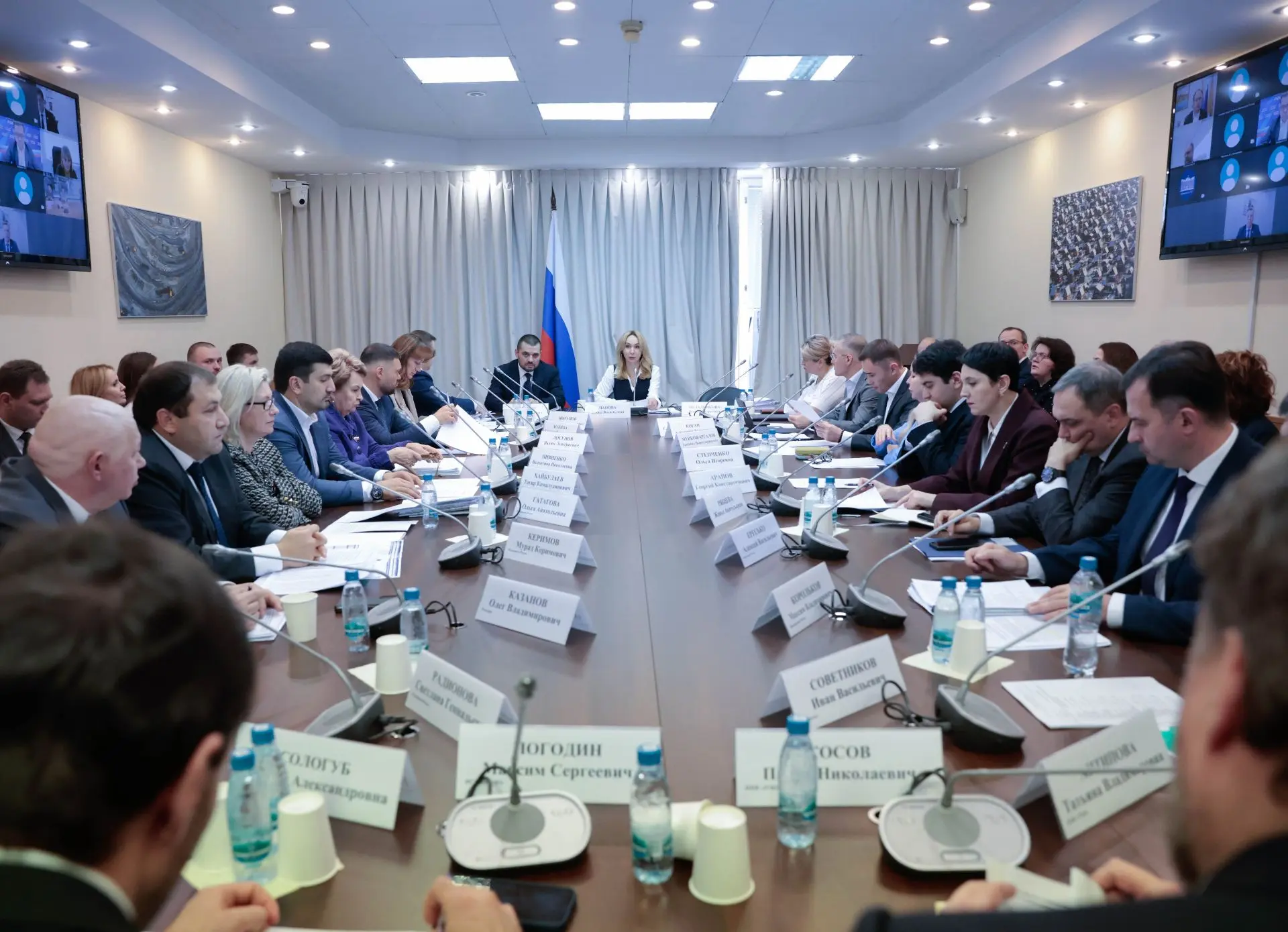 💬 В Госдуме рассмотрели финансирование природоохранной деятельности