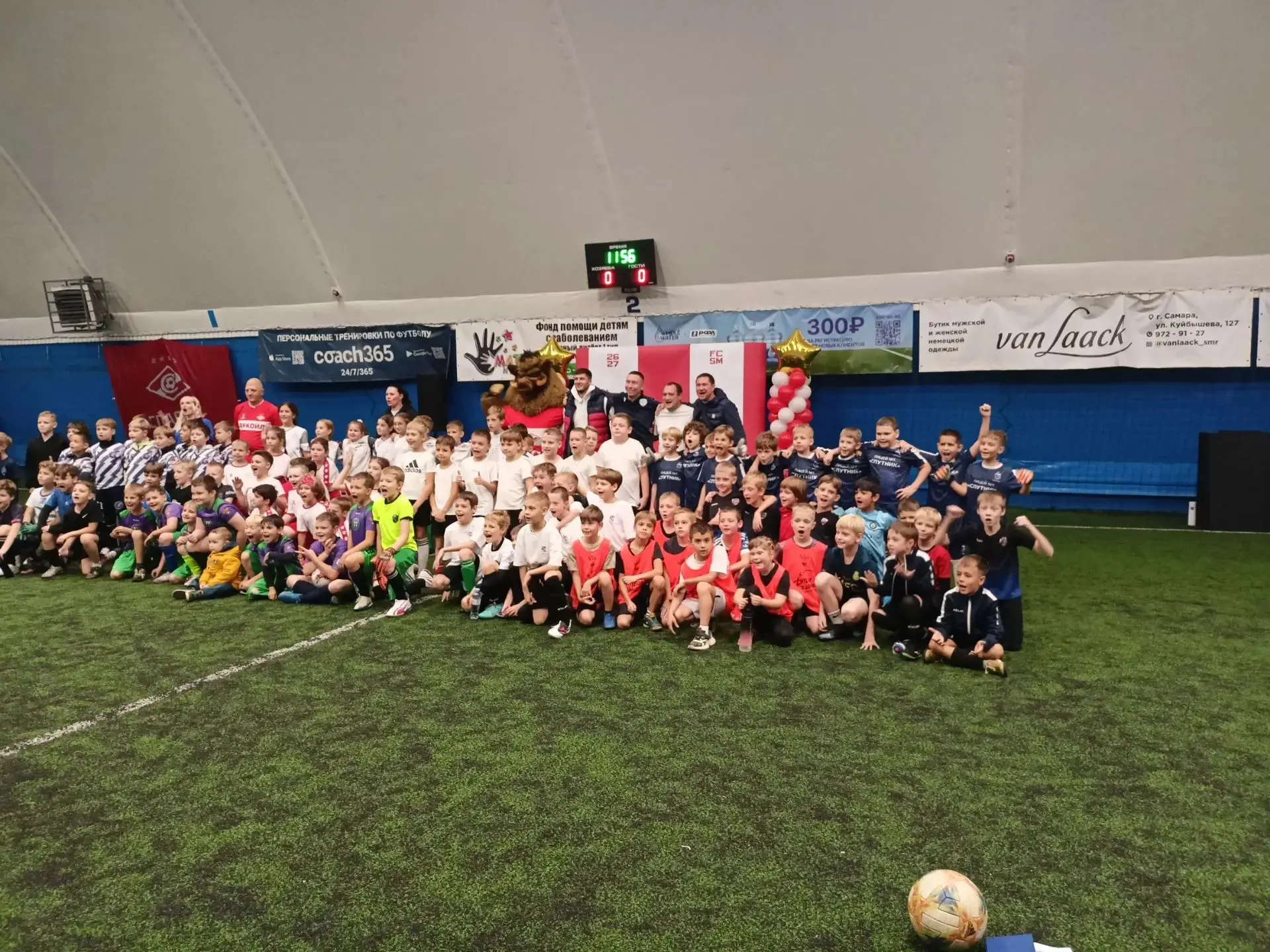 Футбол, драйв и море эмоций: наши ребята на «Красно-белом фестивале»! ⚽️🔴⚪
