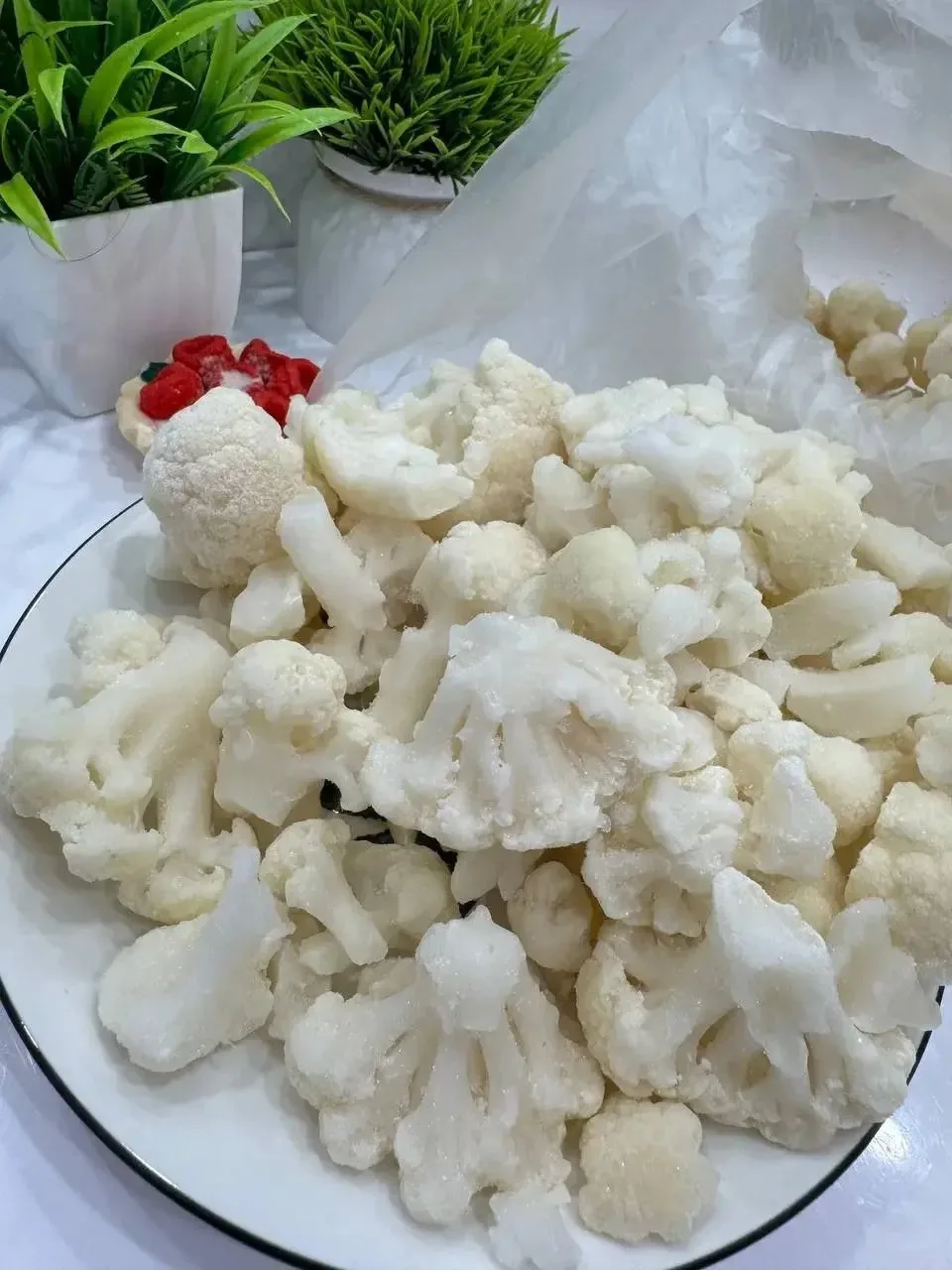 Вы знали, что цветная капуста - это не только вкусно, но и невероятно полезно? 🥦💚