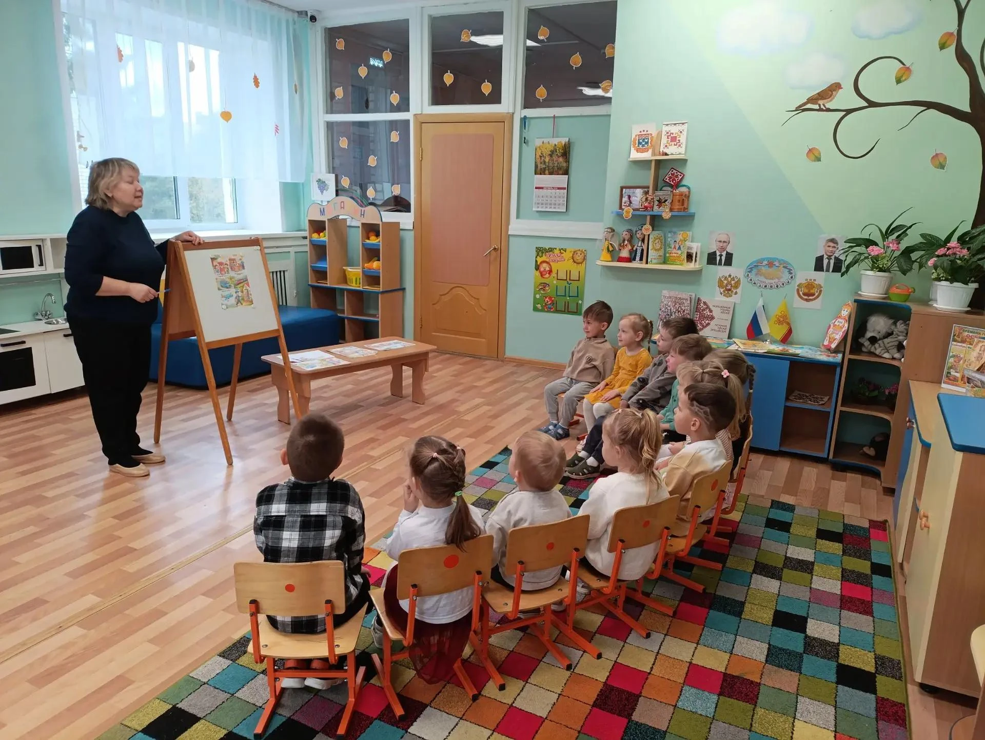 «Академия профессий»: знакомимся с трудом почтальона.