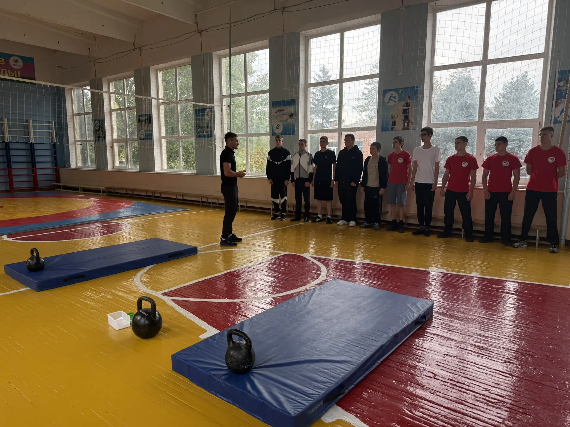 🏆В нашей школе состоялся школьный этап краевого фестиваля по гиревому спорту!