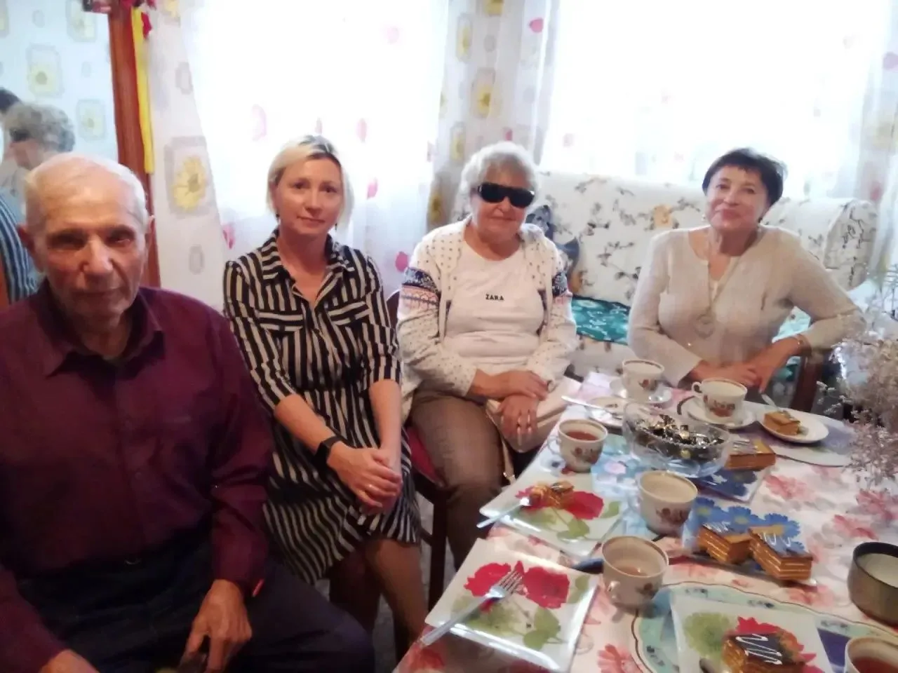 🎉 В Тамани поздравили с 85-летием Павла Письменного