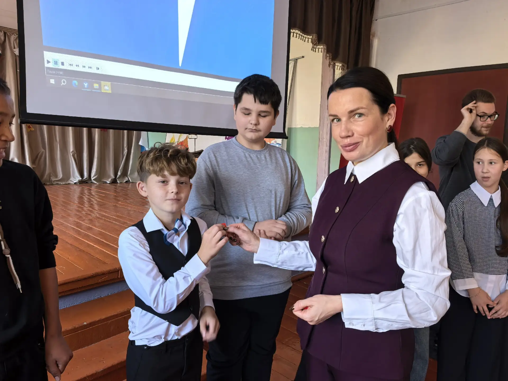 📸 Ясногорские школьники произнесли клятву Первых​