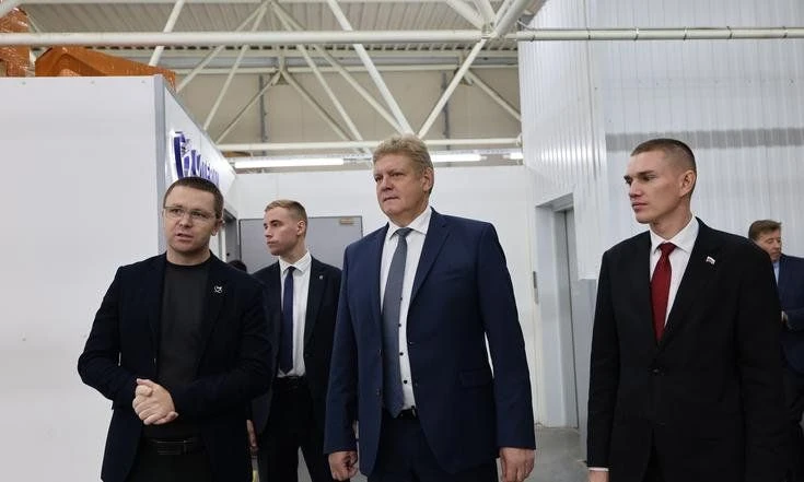⚡️Шаг к равным возможностям: полпред посетил производство техники для людей с ОВЗ