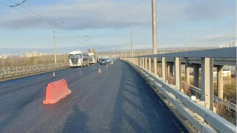 В Уфе завершили ремонт покрытия Затонского моста