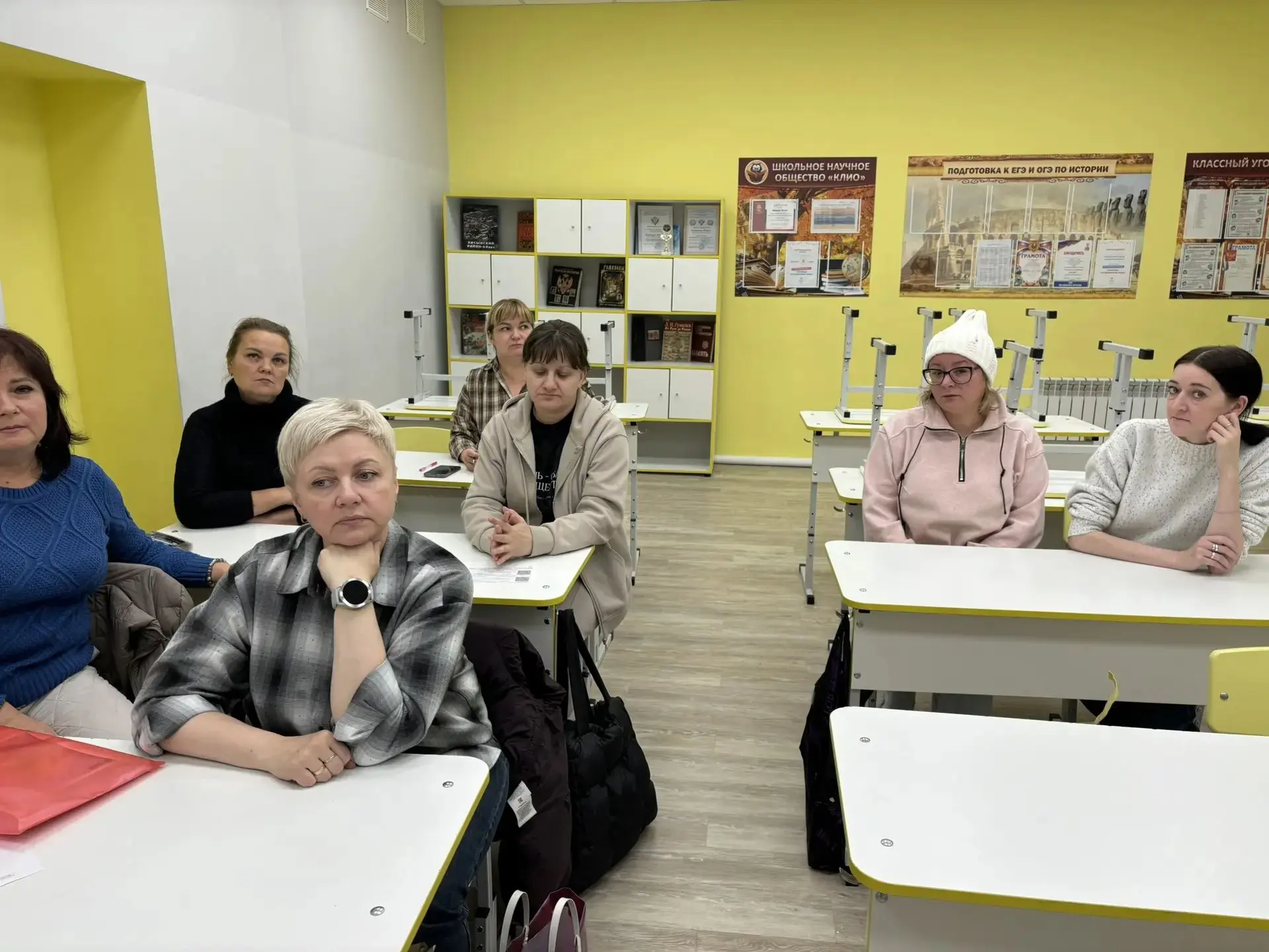 🎓 На пороге выпускных экзаменов: в 11 классе прошло родительское собрание! 🏫✨