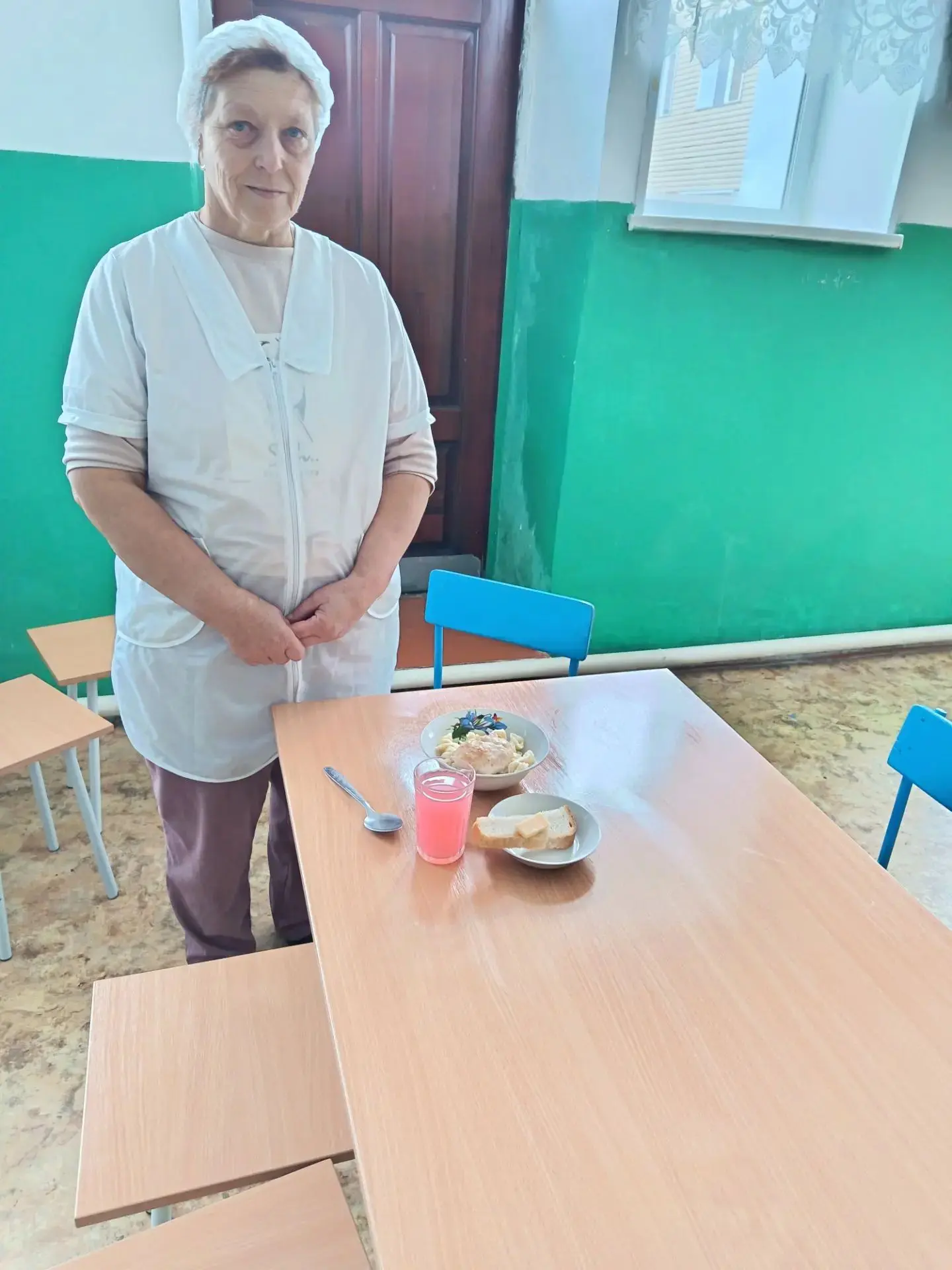 Родительский контроль: заглянули на школьную кухню! 🍽✨