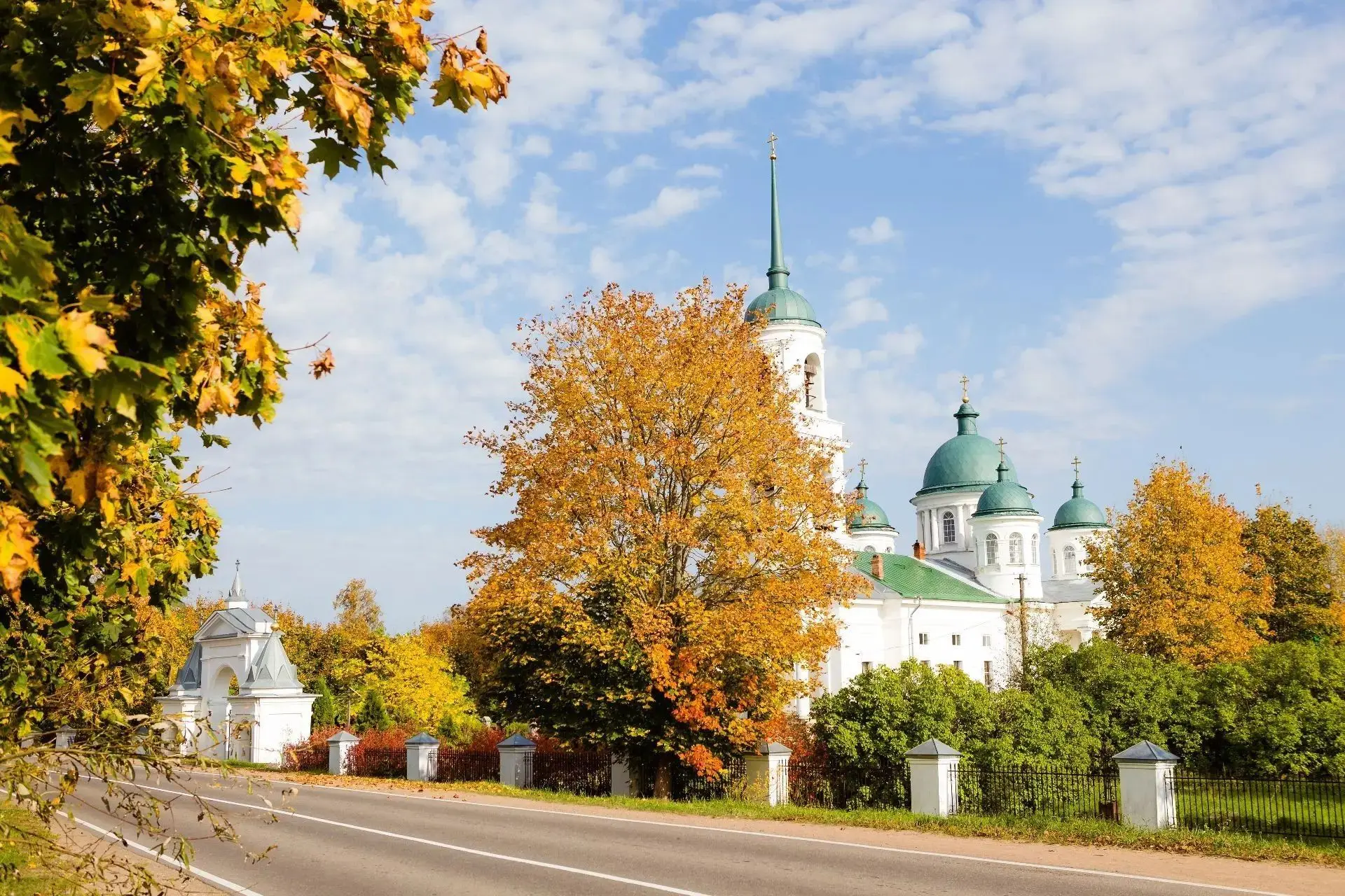 🍂 Осень в Свирице: там, где история встречается с Ладогой
