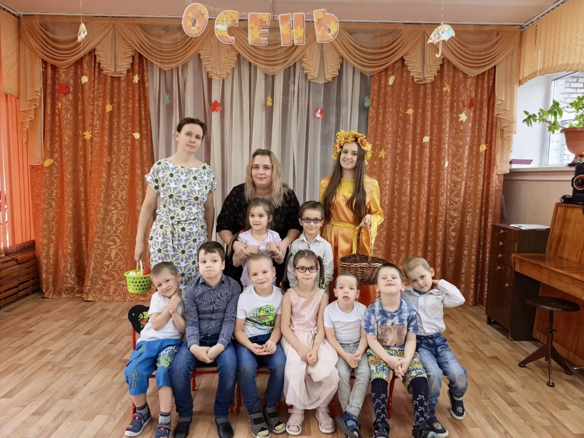 🍁В группе "Брусничка" МБДОУ Детский сад №100 прошло осеннее развлечение "Дары осени". 🍂