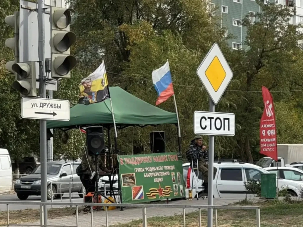 «Гнать в шею таких певцов!»: бродячих артистов с центра города выдавили в микрорайоны