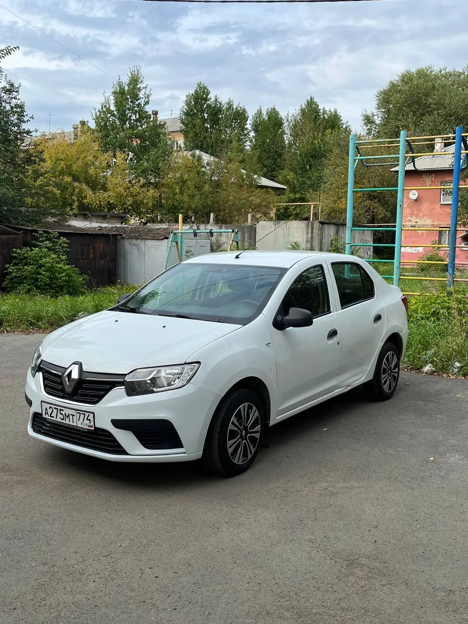 🚘 Марка и модель: #Renault logan 2
