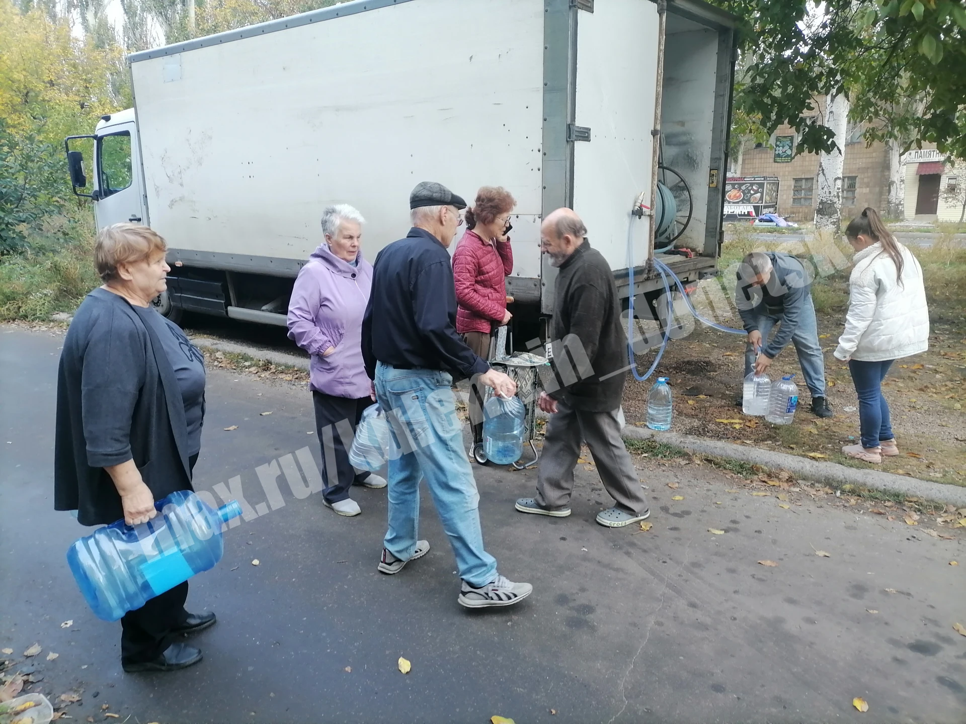 📍В условиях временных перебоев с подачей воды в Киевском районе, вызванных нарушением ...