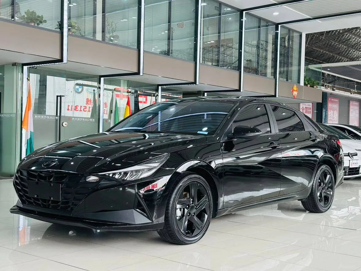🌟Hyundai Elantra 1.5L CVT LUX Black Knight Limited Edition