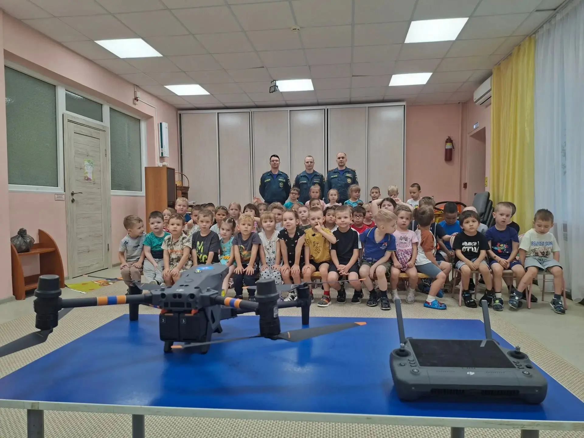 Сегодня у нас в гостях были сотрудники МЧС. Встреча получилась очень полезной и важной:...