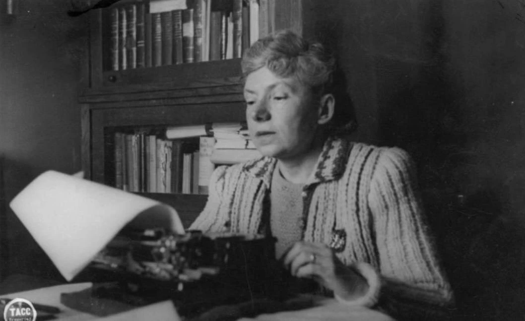 Вера Инбер. «Обращение к Одессе»✍️