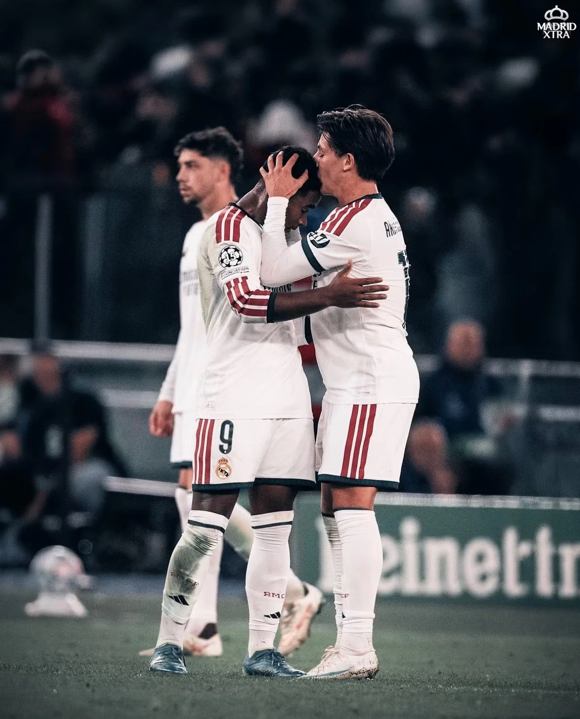 🤍