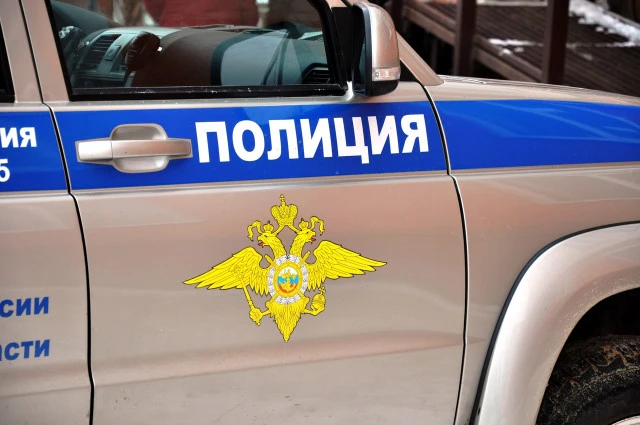 В Ельнинском районе женщина обокрала квартиру соседки на 15 тысяч рублей
